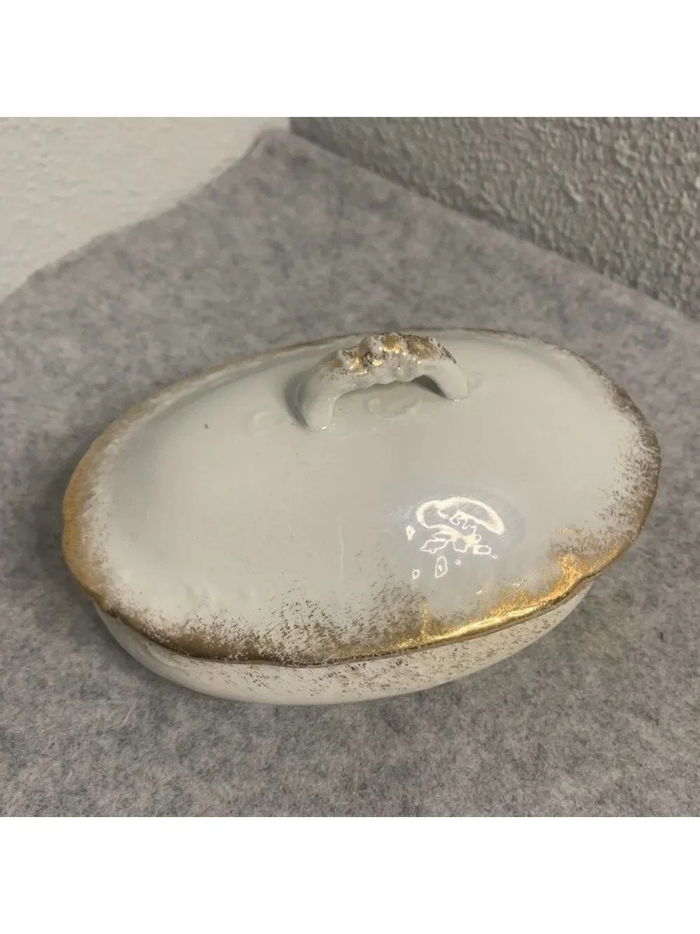 Vintage Oval Ceramic Gold Accent Soap Trinket Jewelry Dish 5x7 No Chips or Crack